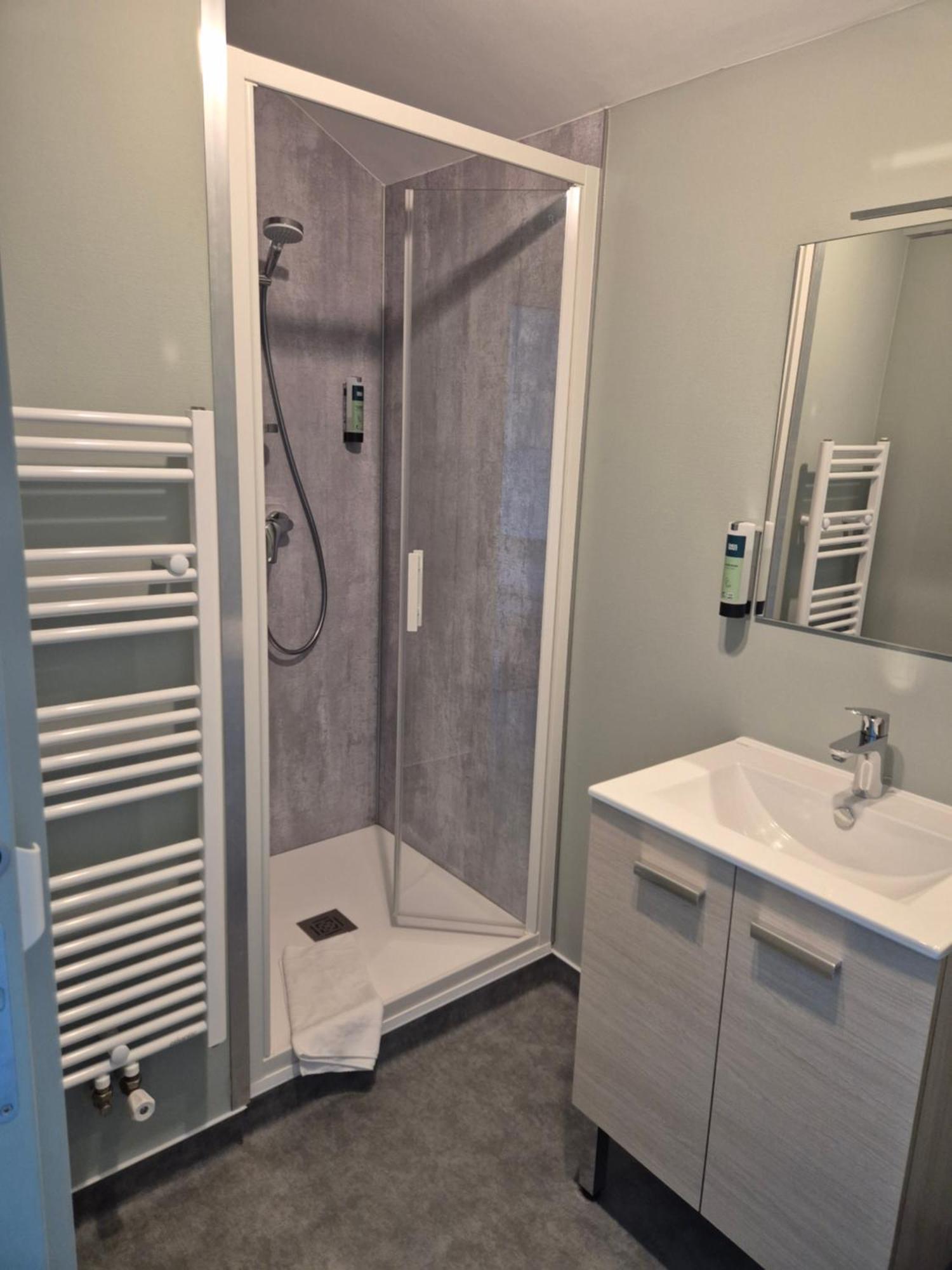 Logis Hotel Restaurant L'Oustal Naves  Екстер'єр фото