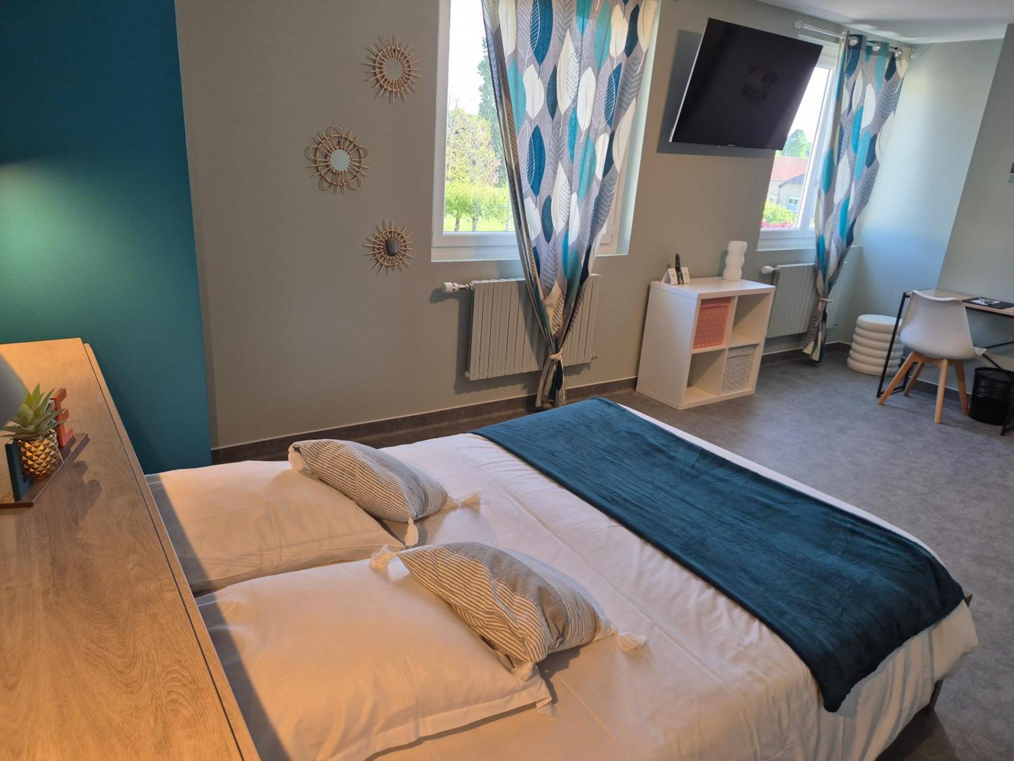 Logis Hotel Restaurant L'Oustal Naves  Екстер'єр фото